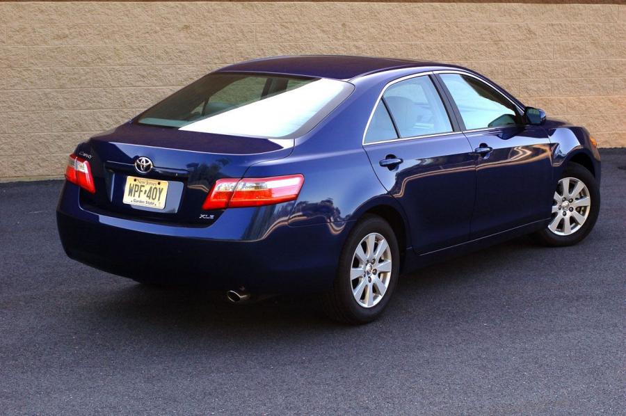  Toyota Camry XLE 2009 года  (фото 15 из 41)